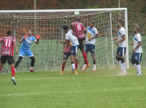 Vila Nova abre boa vantagem contra o Grêmio Nestlé no Amadorão