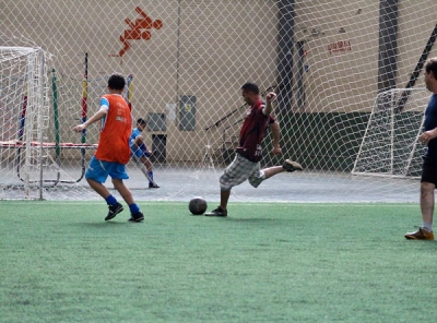 Futebol, brincadeiras e diversão no projeto Lobinho