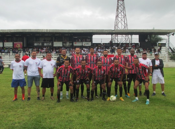 Fabrício é bicampeão com a camisa do Vila Nova