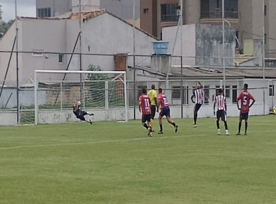 Santa Terezinha vence o Arachás e vai a final do Amadorão