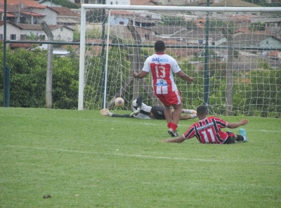 Vila Nova faz 2 no Caiçara e abre vantagem na final do Amadorão